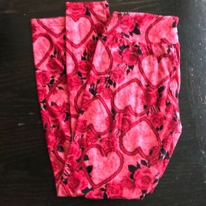 NWOT Valentines LuLaRoe OS Leggings